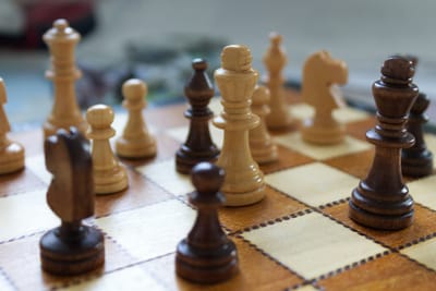 Vom Brettspiel zum autonomen Roboter: Wo Reinforcement Learning glänzt